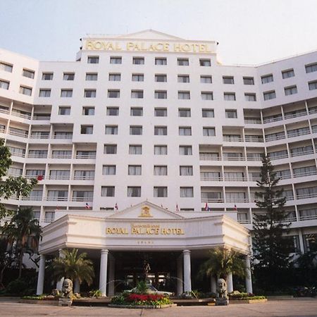 Royal Palace Hotel Pattaya Buitenkant foto