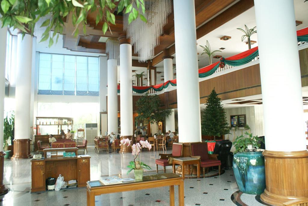 Royal Palace Hotel Pattaya Buitenkant foto